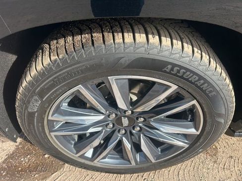 Used 2022 Cadillac Escalade Sport w/ Touring Package image 11