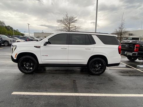 Used 2025 GMC Yukon AT4 Ultimate image 4