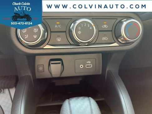 New 2025 Nissan Versa SV w/ Trunk Package image 16