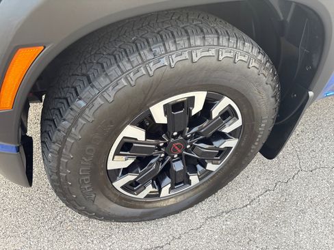 Used 2024 Nissan Frontier Pro-X w/ Pro Convenience Package image 4