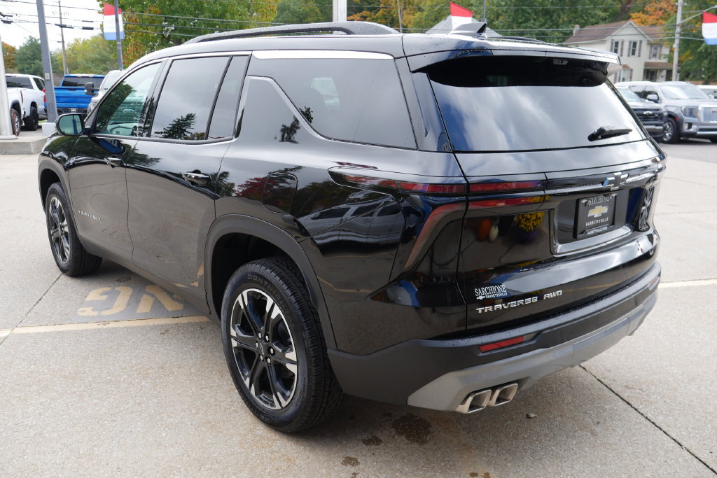 New 2027 Chevrolet Traverse LT AWD/4WD image 5
