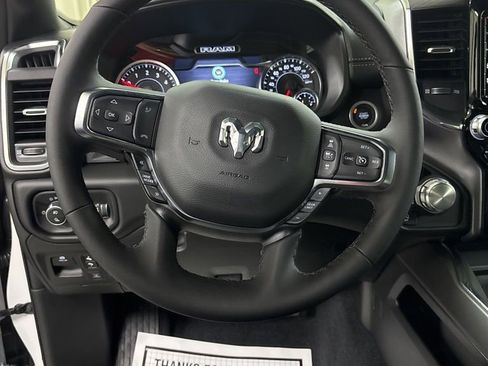 New 2026 RAM 1500 Laramie AWD/4WD image 12