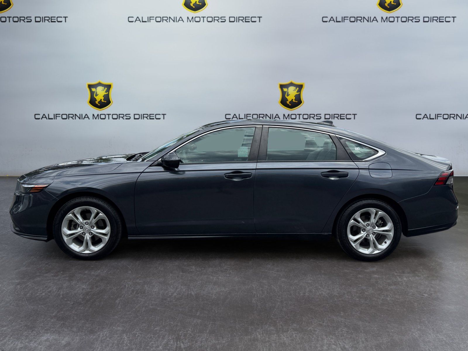 Used 2023 Honda Accord LX image 2