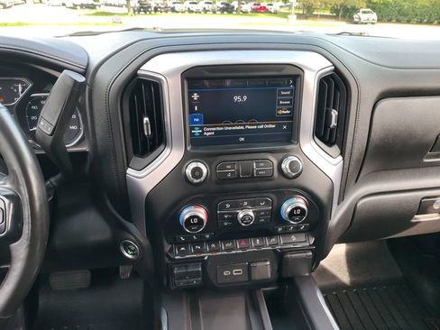 Used 2021 GMC Sierra 1500 SLT AWD/4WD image 45