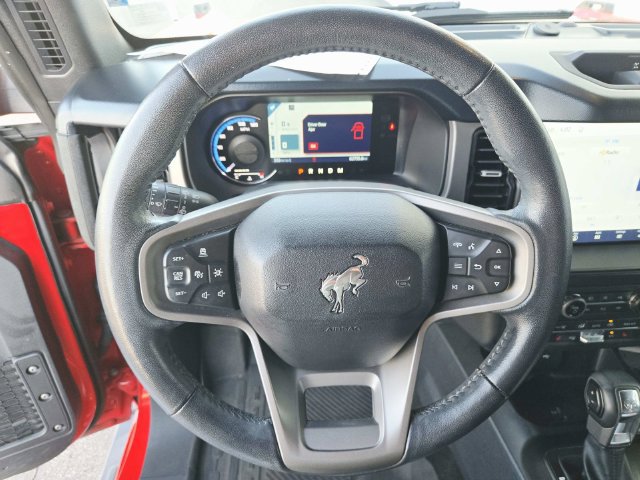 Used 2022 Ford Bronco Outer Banks w/ Sasquatch Package AWD/4WD image 17