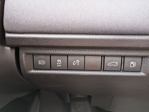 Used 2025 Toyota Camry LE w/ Convenience Package FWD image 23