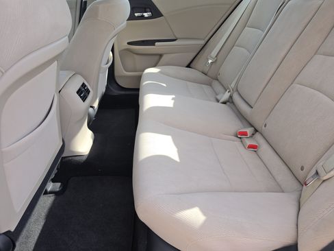 Used 2013 Honda Accord EX image 8