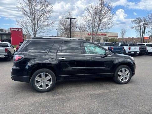 Used 2017 GMC Acadia Limited SLT AWD/4WD image 4