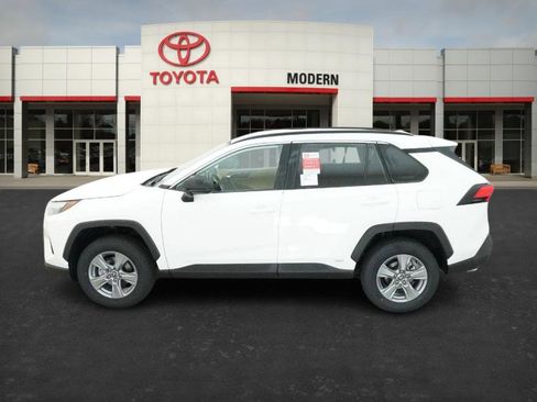 New 2025 Toyota RAV4 LE image 9