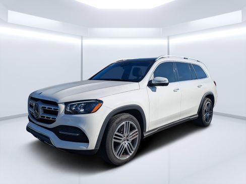 Used 2021 Mercedes-Benz GLS 450 4MATIC image 10
