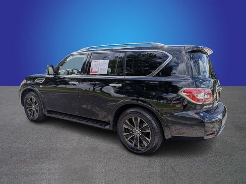 Used 2020 Nissan Armada Platinum w/ Captain's Chairs Package RWD image 3