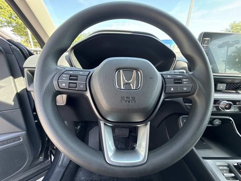 Used 2026 Honda CR-V LX image 6