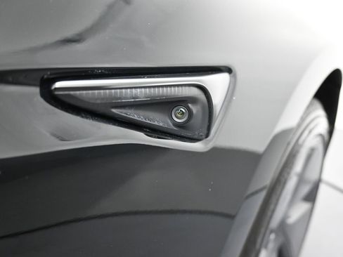 Used 2022 Tesla Model 3 image 46