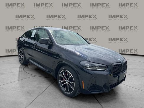 Used 2023 BMW X4 M40i w/ Premium Package image 7