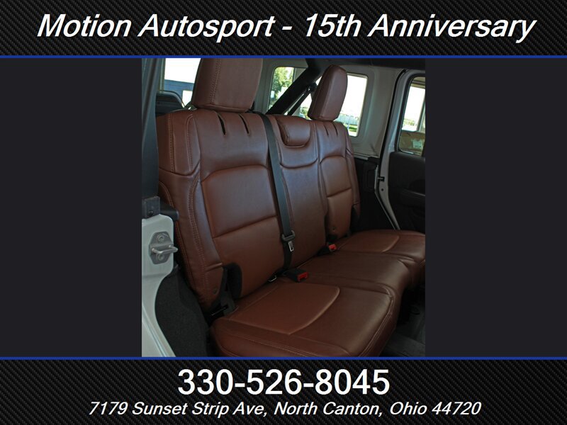 Used 2019 Jeep Wrangler Unlimited Sahara w/ Cold Weather Group AWD/4WD image 33