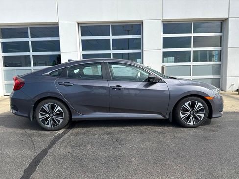 Used 2017 Honda Civic EX-L image 3