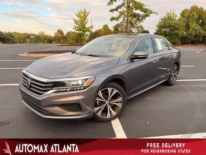 Used 2022 Volkswagen Passat 2.0T SE