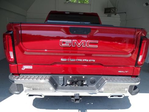 Certified 2023 GMC Sierra 1500 SLT w/ SLT Premium Plus Package AWD/4WD image 22