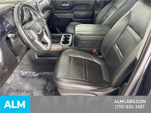 Used 2023 GMC Sierra 3500 Denali image 9