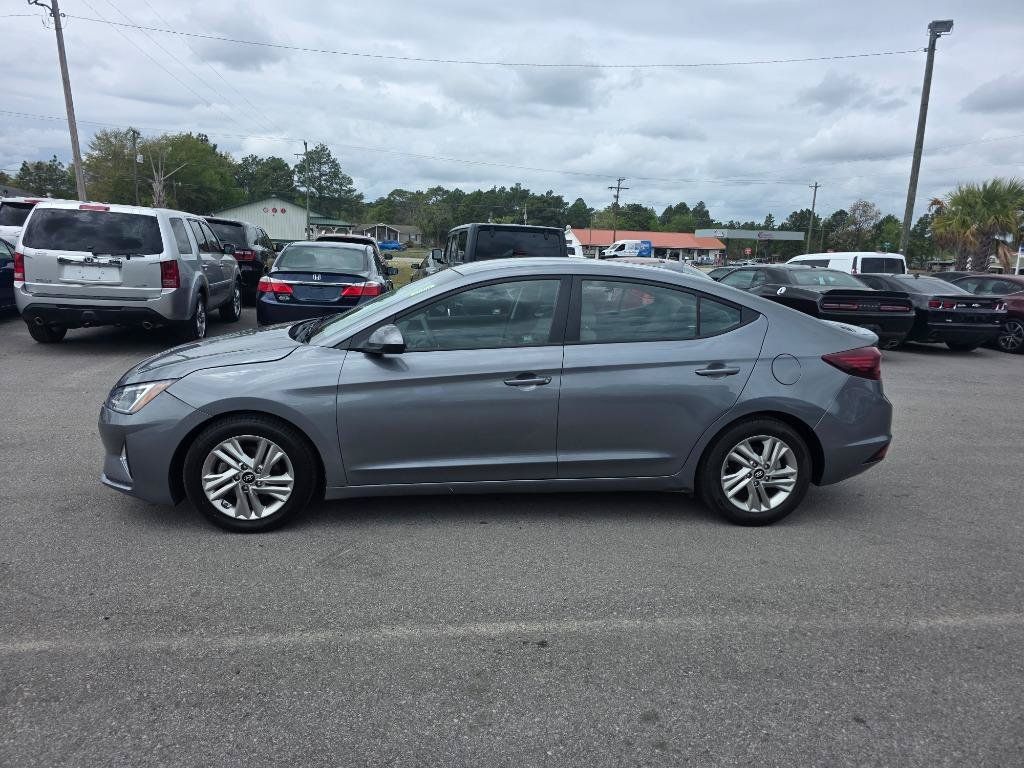 Used 2019 Hyundai Elantra SEL FWD image 2