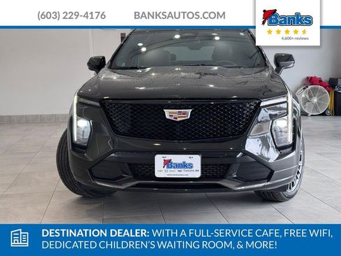 Certified 2024 Cadillac XT4 Sport AWD/4WD image 3