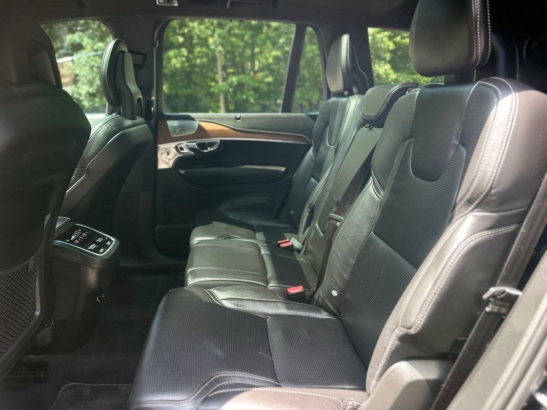 Used 2017 Volvo XC90 T6 Inscription w/ Vision Package AWD/4WD image 21