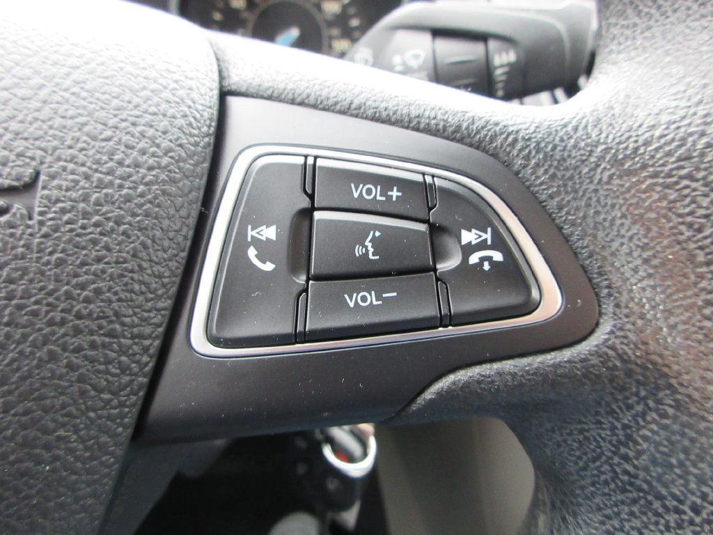 Used 2016 Ford Focus SE FWD image 25