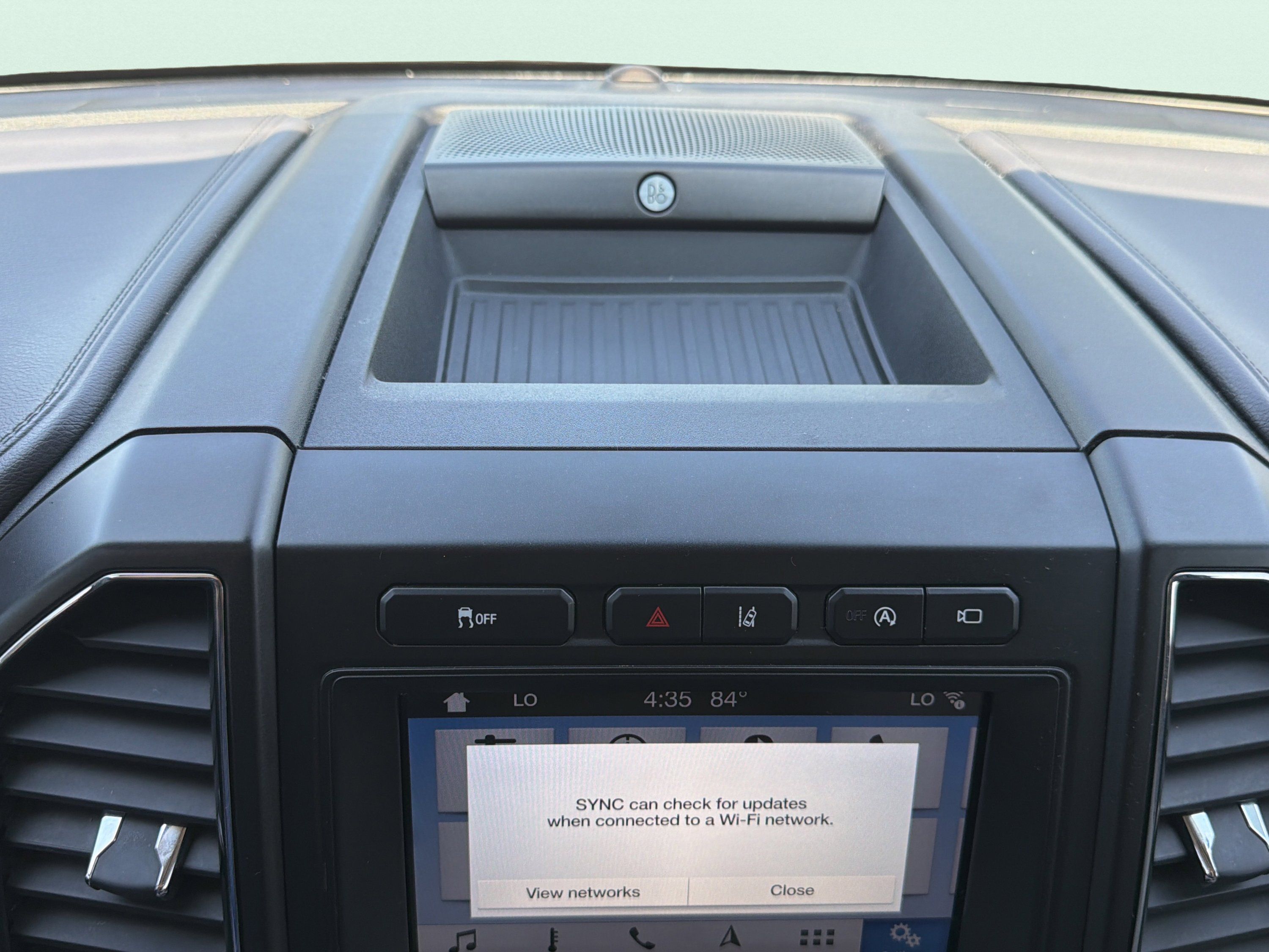 Used 2018 Ford Expedition Max Limited w/ Equipment Group 302A RWD image 63