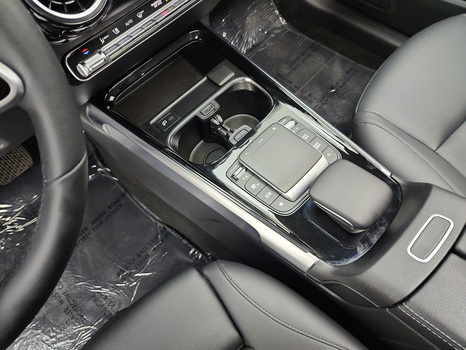 Used 2022 Mercedes-Benz GLB 250 image 11