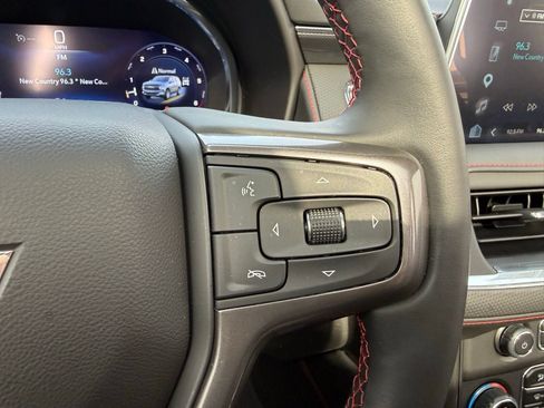 Used 2024 Chevrolet Tahoe RST w/ Luxury Package AWD/4WD image 15