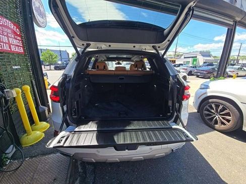 Used 2023 BMW X5 xDrive40i w/ Premium Package AWD/4WD image 14