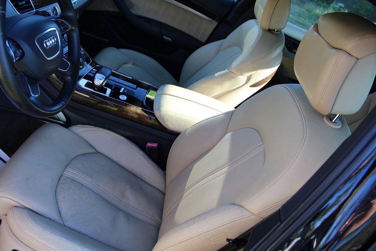 Used 2011 Audi A8 4.2 AWD/4WD image 17
