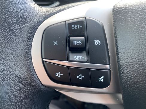 Used 2023 Ford Explorer XLT w/ Equipment Group 202A image 17