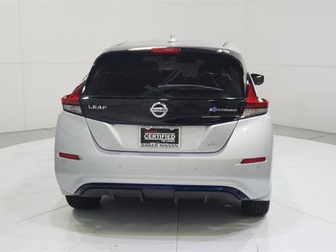 Used 2022 Nissan Leaf SV w/ SV Technology Package image 6