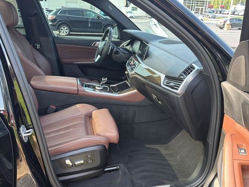 Used 2022 BMW X5 sDrive40i w/ Climate Comfort Package RWD image 14