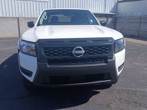 Used 2025 Nissan Frontier S AWD/4WD image 2