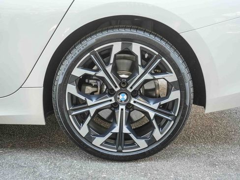 Used 2026 BMW 330i Sedan w/ Convenience Package RWD image 8
