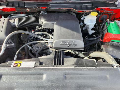 Used 2020 RAM 1500 Classic Warlock w/ Electronics Group image 17