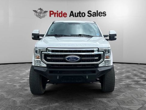 Used 2020 Ford F250 Lariat w/ Lariat Value Package AWD/4WD image 2
