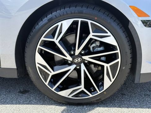 Certified 2024 Hyundai Ioniq 6 Limited AWD/4WD image 14