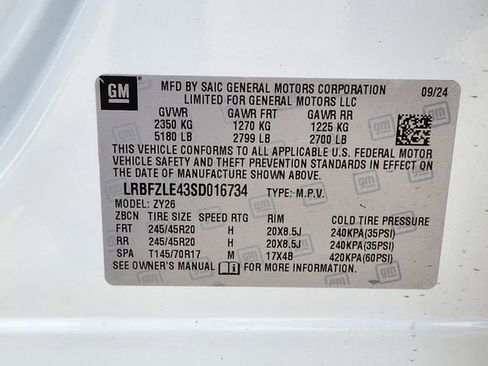 New 2025 Buick Envision Sport Touring image 23