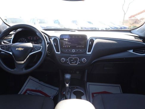 Used 2024 Chevrolet Malibu LS FWD image 14