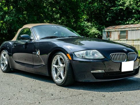 Used 2008 BMW Z4 3.0si image 19