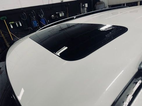 Used 2022 Honda Pilot Touring image 9