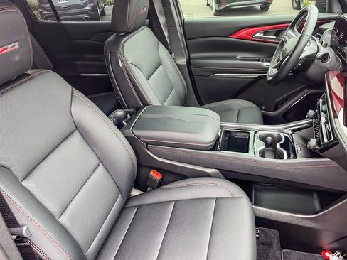 New 2026 Chevrolet Traverse Z71 w/ Enhanced Driving Package image 15