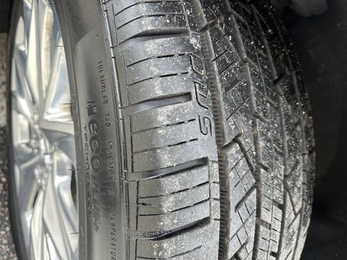 Used 2018 Cadillac XT5 Premium Luxury image 7