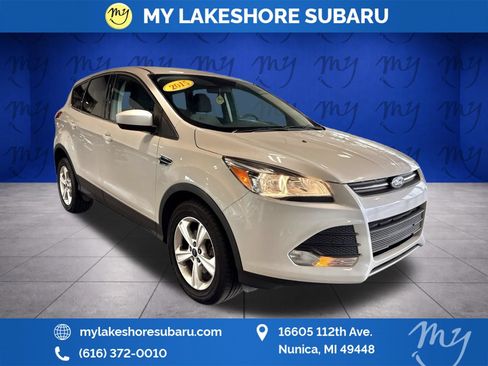 Used 2015 Ford Escape SE AWD/4WD image 1
