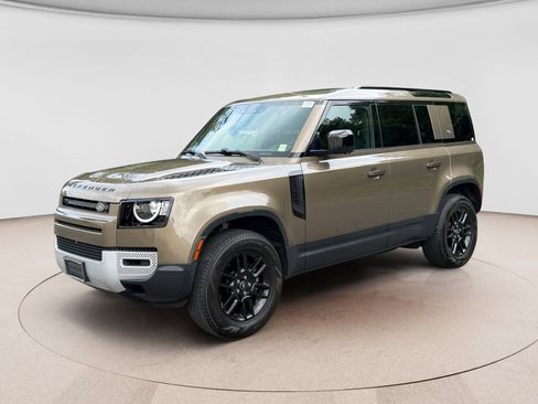 Used 2023 Land Rover Defender 110 S AWD/4WD image 1