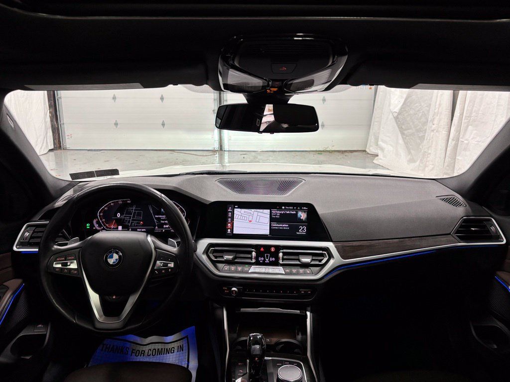 Used 2020 BMW 330i xDrive Sedan w/ Premium Package AWD/4WD image 37