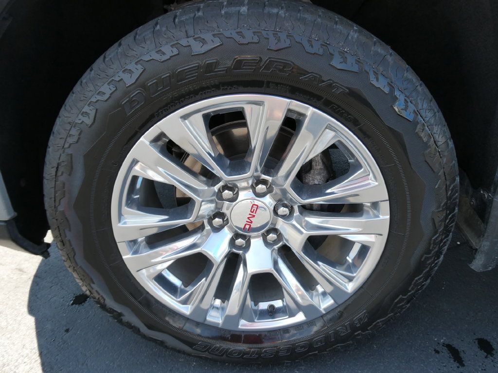 Certified 2025 GMC Sierra 1500 Denali w/ Technology Package AWD/4WD image 11